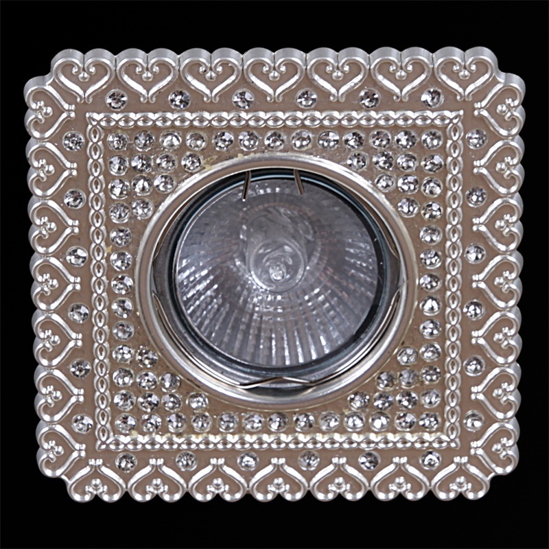 Reluce Точечный светильник  16023-9.0-001CN MR16 PWT 