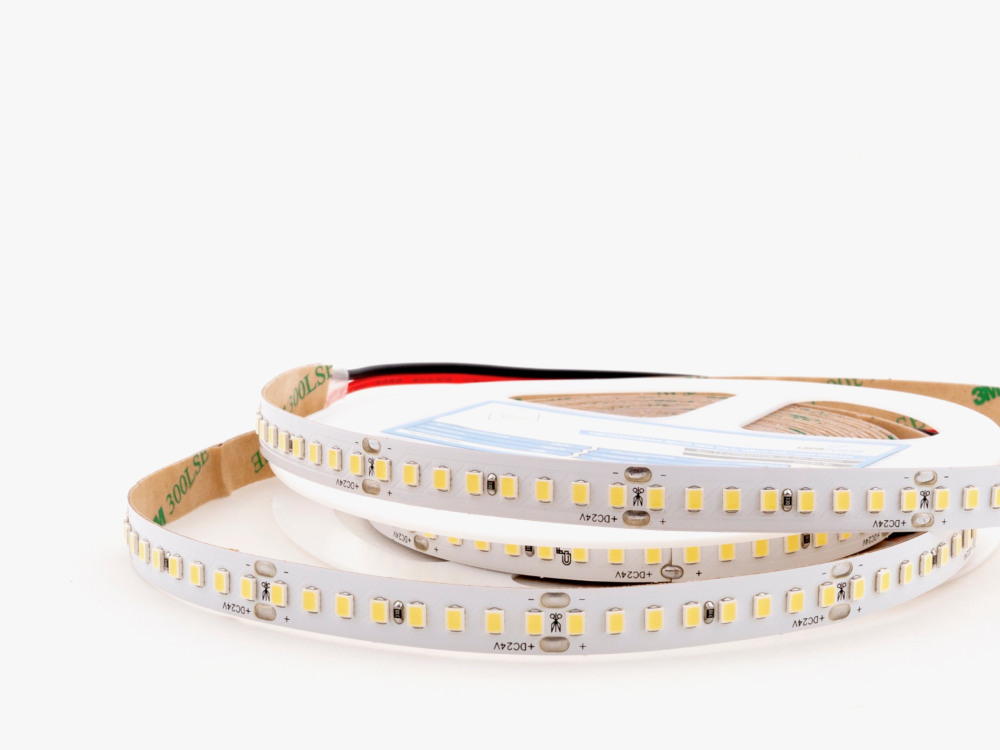 LEDS Power Светодиодная лента ПРО140 005225 