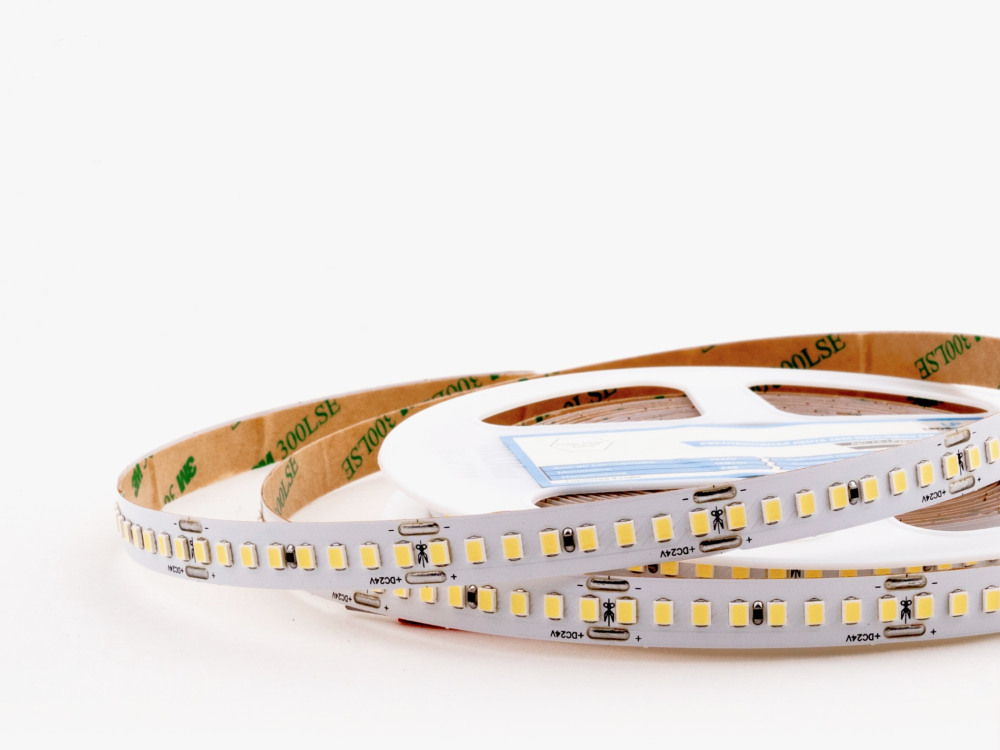 LEDS Power Светодиодная лента ПРО140 005256 