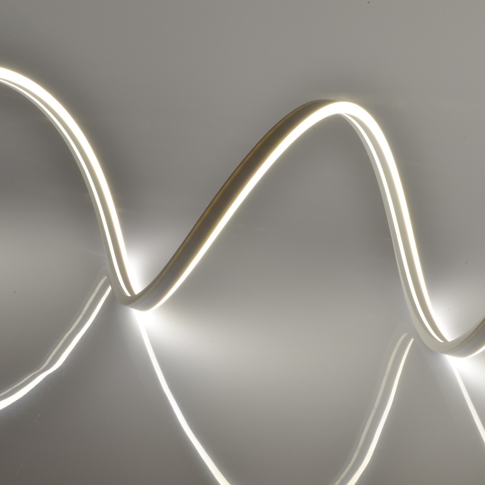 Uniel Гибкий неон Neon ULS-N01-2835-120LED/m-6mm-IP67-DC12V-9W/m-5M-4000K блистер 