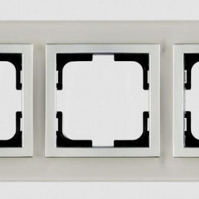 Рамка 5-постовая Mono Electric Style Glass белое стекло 107-710000-164 